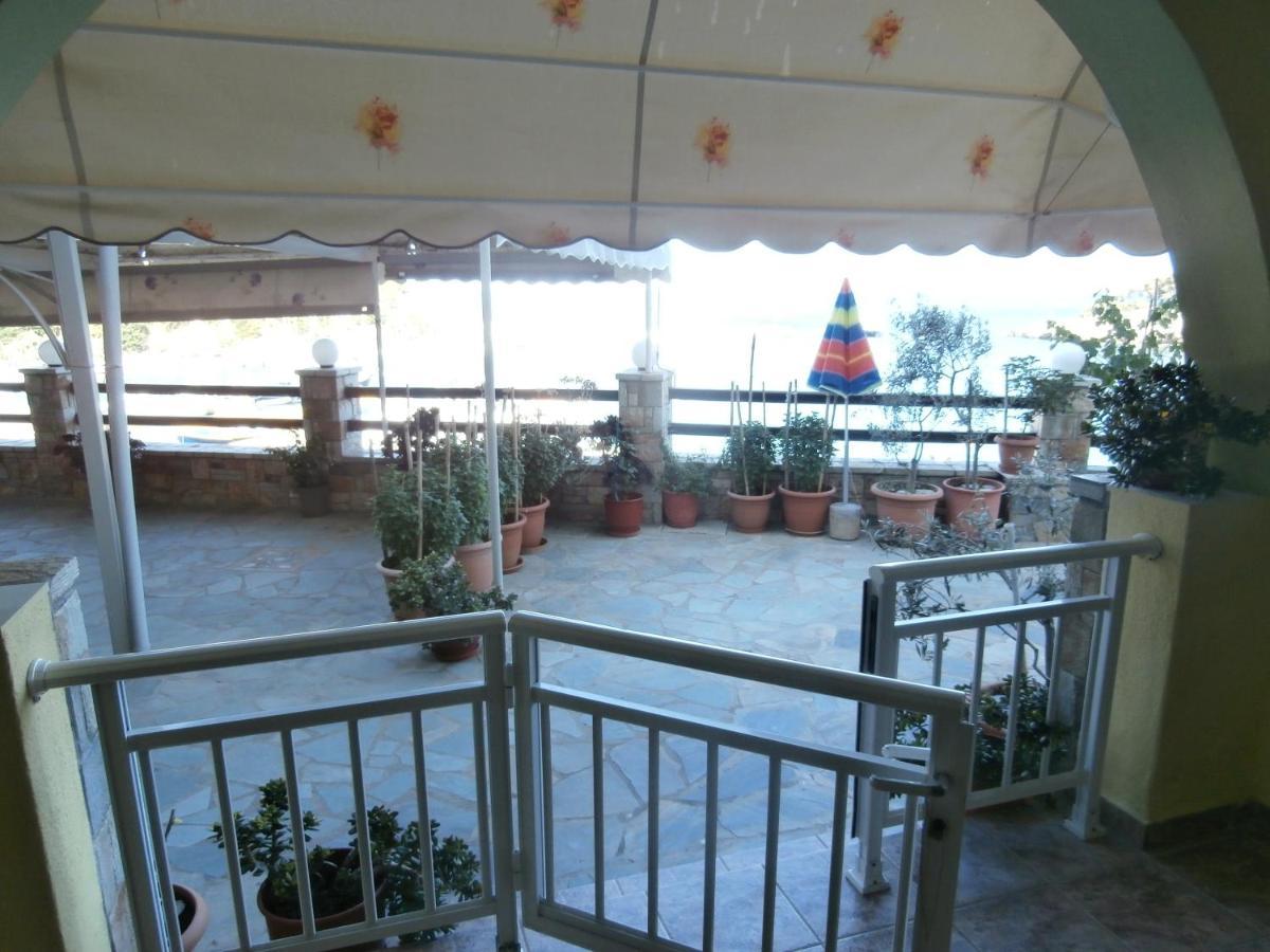Haravgi Hotel Patitírion Extérieur photo