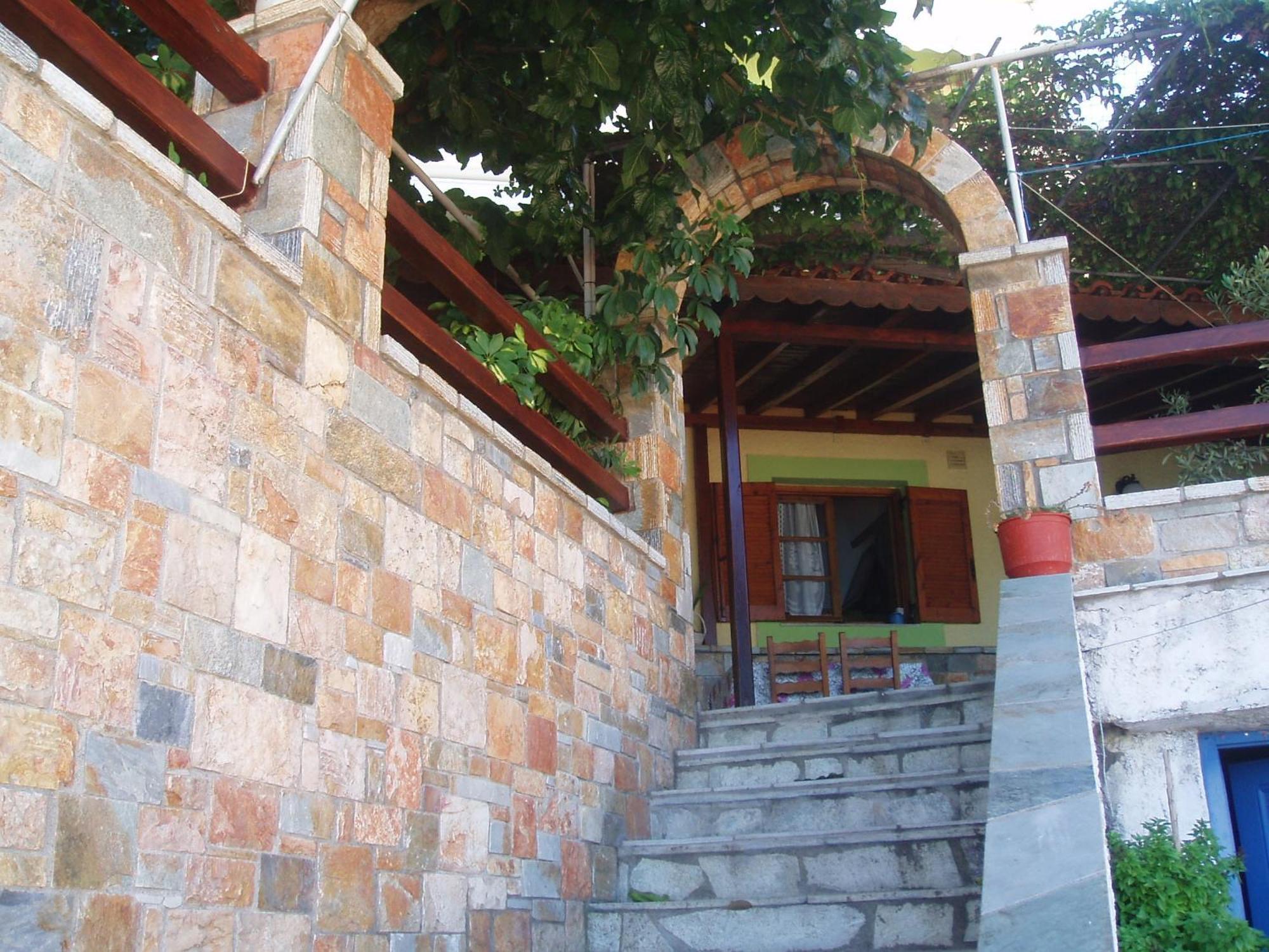 Haravgi Hotel Patitírion Extérieur photo