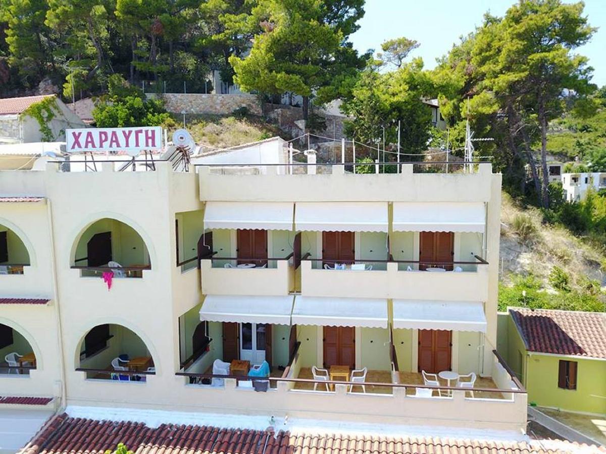 Haravgi Hotel Patitírion Extérieur photo