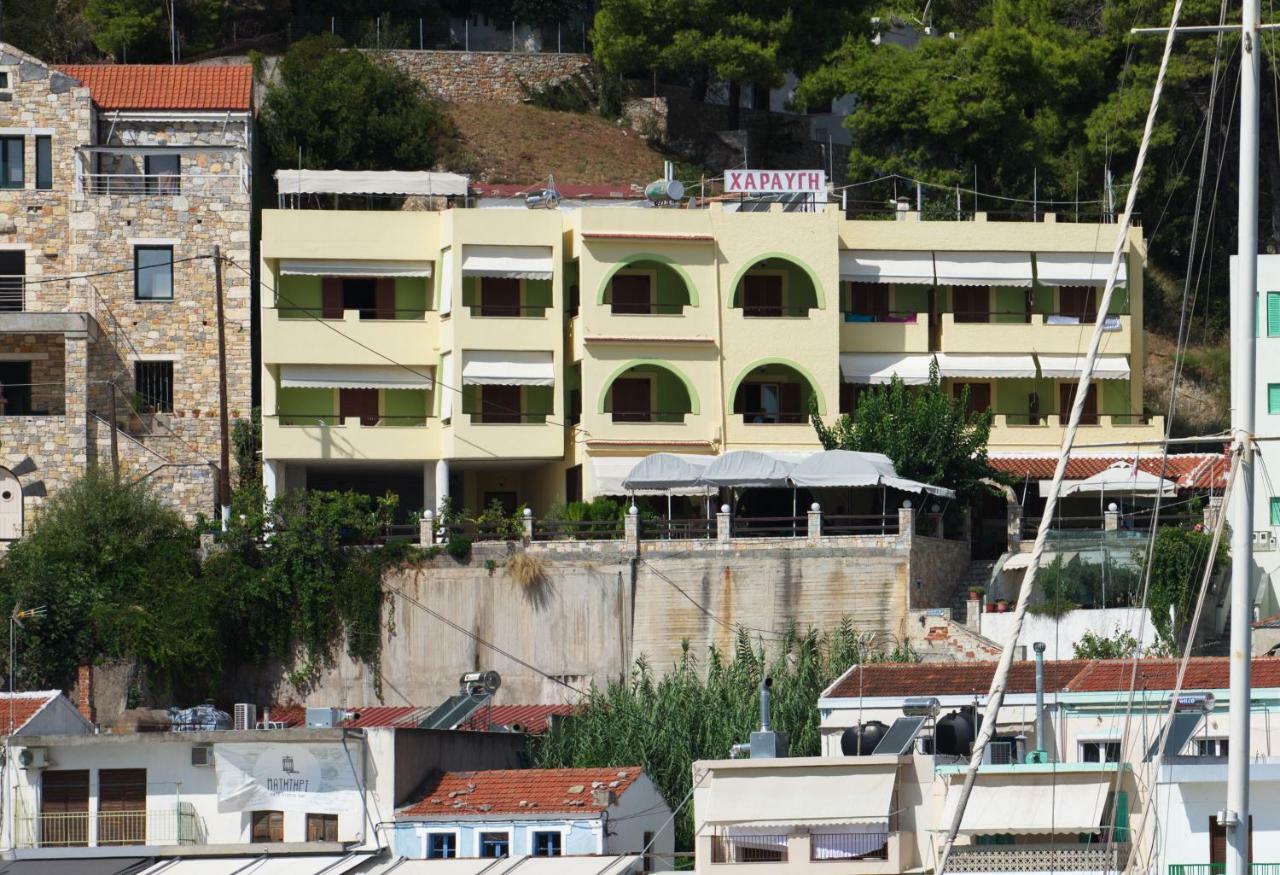 Haravgi Hotel Patitírion Extérieur photo