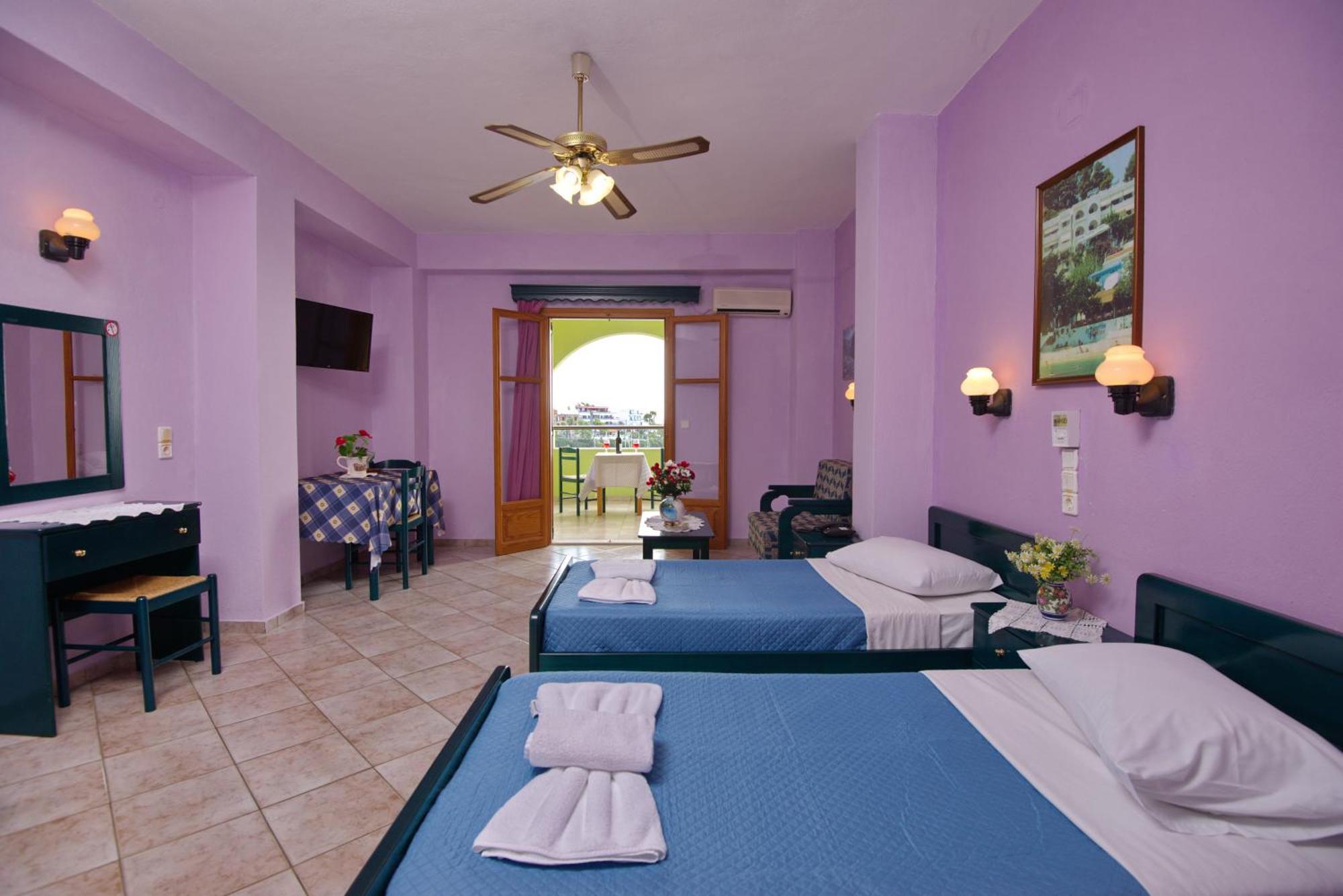 Haravgi Hotel Patitírion Extérieur photo