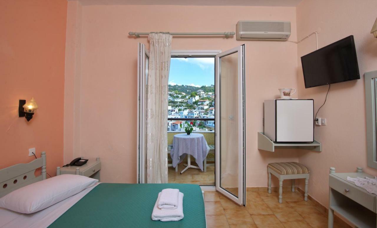 Haravgi Hotel Patitírion Extérieur photo