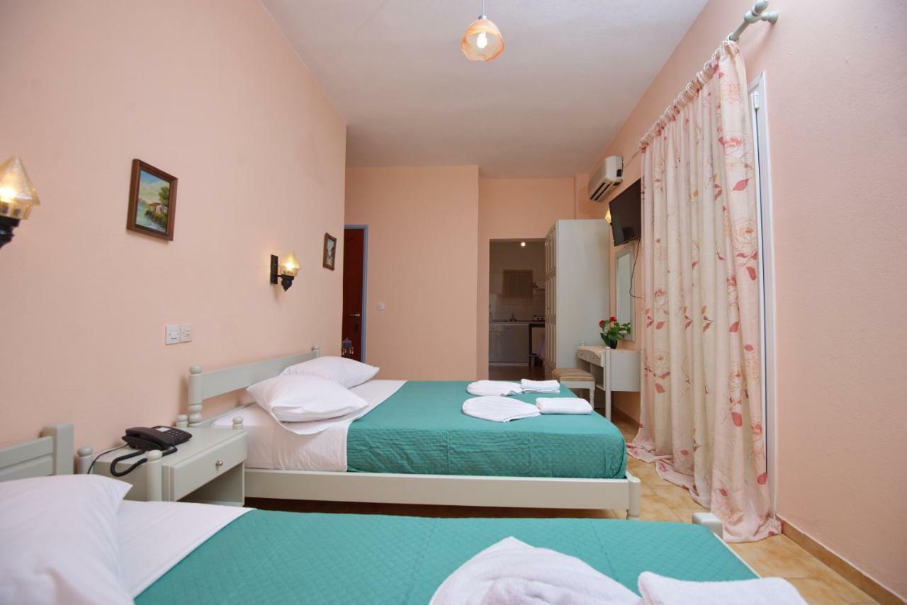 Haravgi Hotel Patitírion Extérieur photo
