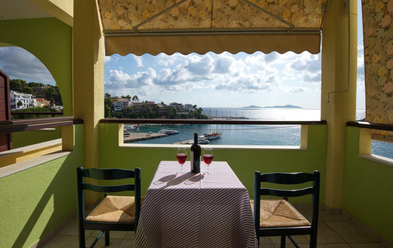 Haravgi Hotel Patitírion Extérieur photo