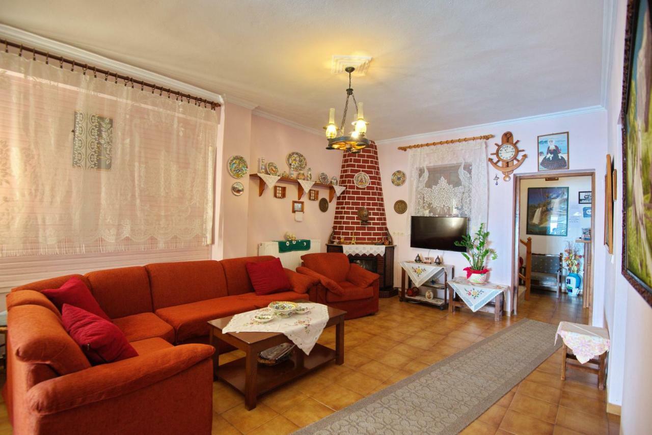 Haravgi Hotel Patitírion Extérieur photo